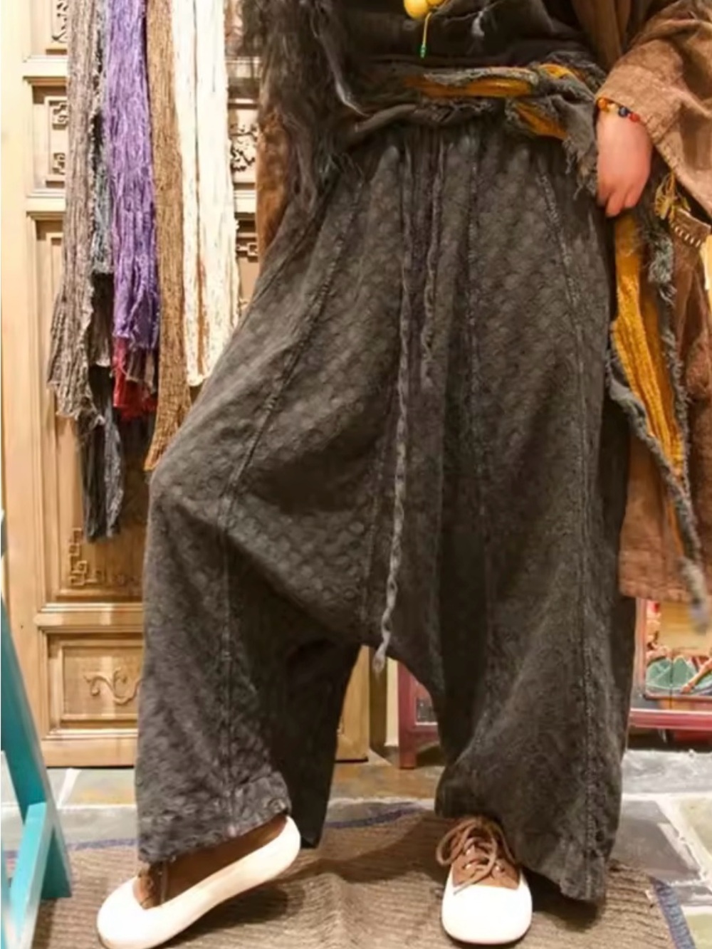 Bohemian Textured Drop-Crotch women’s Pants - brown